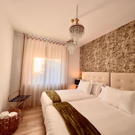 Libelle Apartment Гранада Екстериор снимка