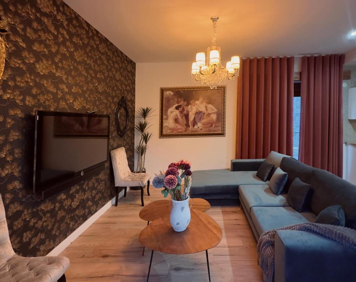 Libelle Apartment Гранада Екстериор снимка