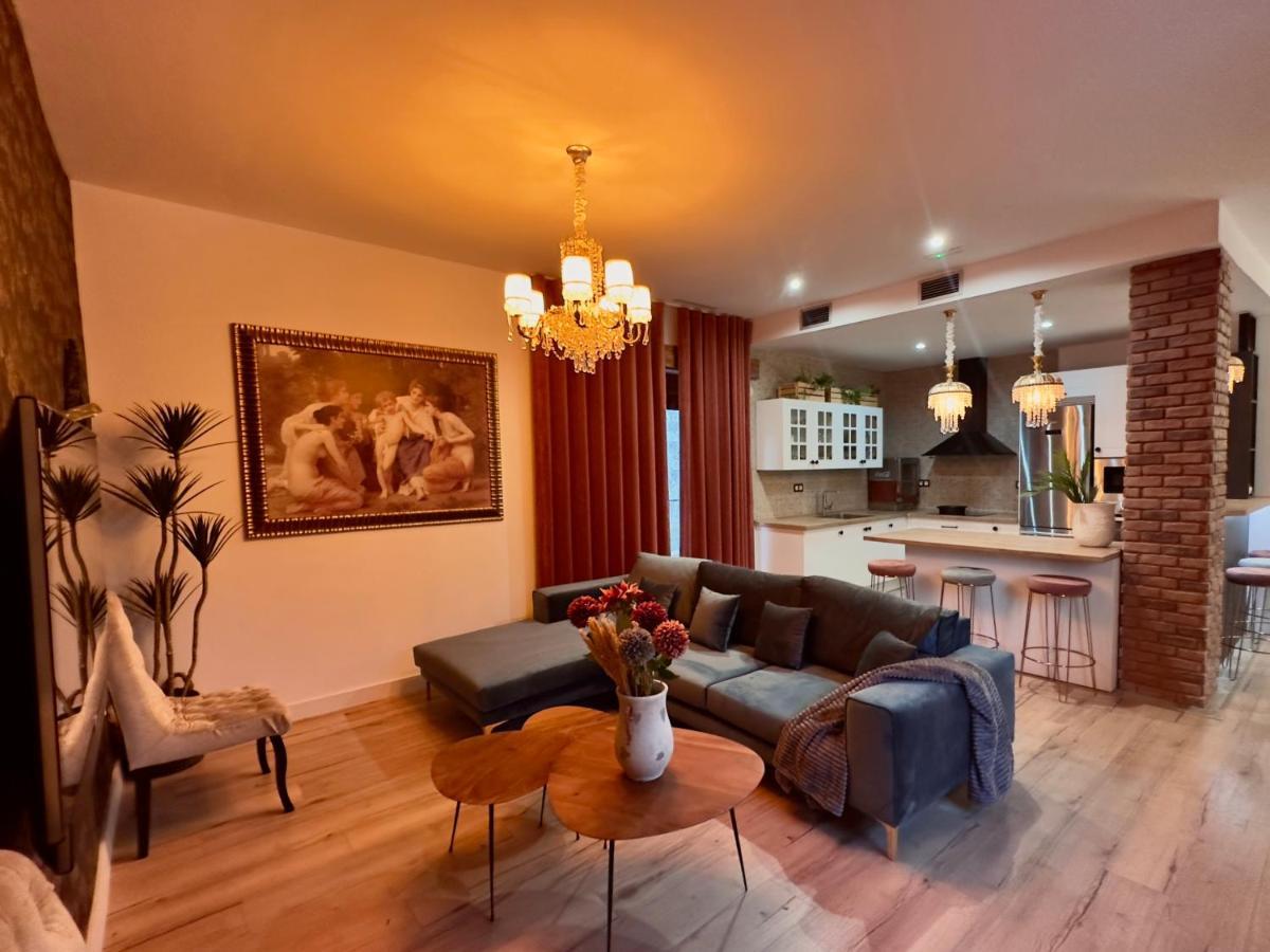Libelle Apartment Гранада Екстериор снимка