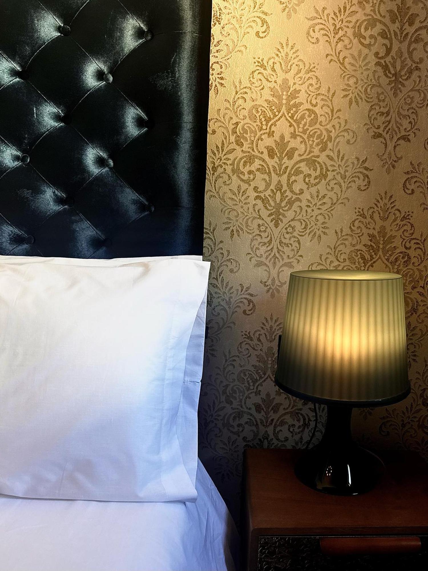 Libelle Apartment Гранада Екстериор снимка