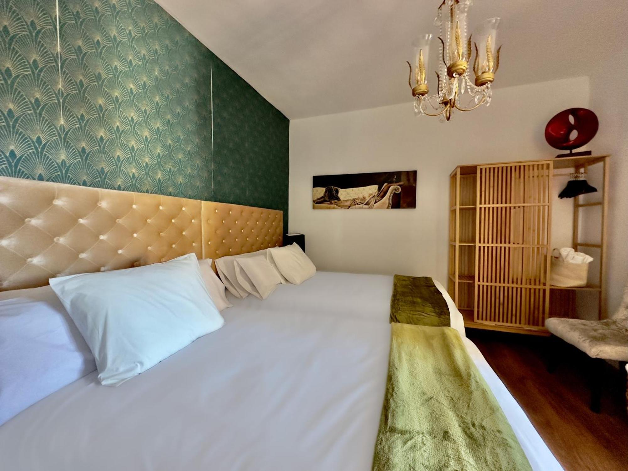 Libelle Apartment Гранада Екстериор снимка